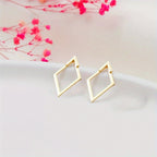 Brinco Prisma Dourado 14K