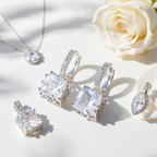 Brinco Lumière Étoile Ouro Branco 18K