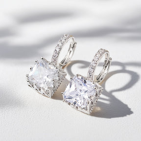 Brinco Lumière Étoile Ouro Branco 18K